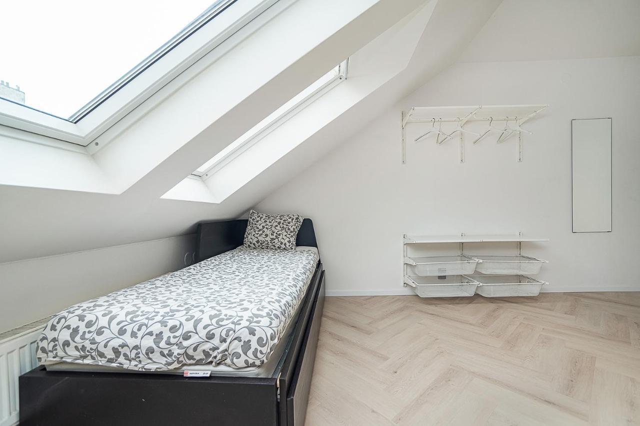 Big 4-Bedroom Flat, Terrace With Great Vitkov View ปราก ภายนอก รูปภาพ